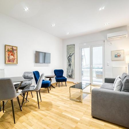 Stylish, Sunny New 2 Bedroom, Prime Central Atina Dış mekan fotoğraf