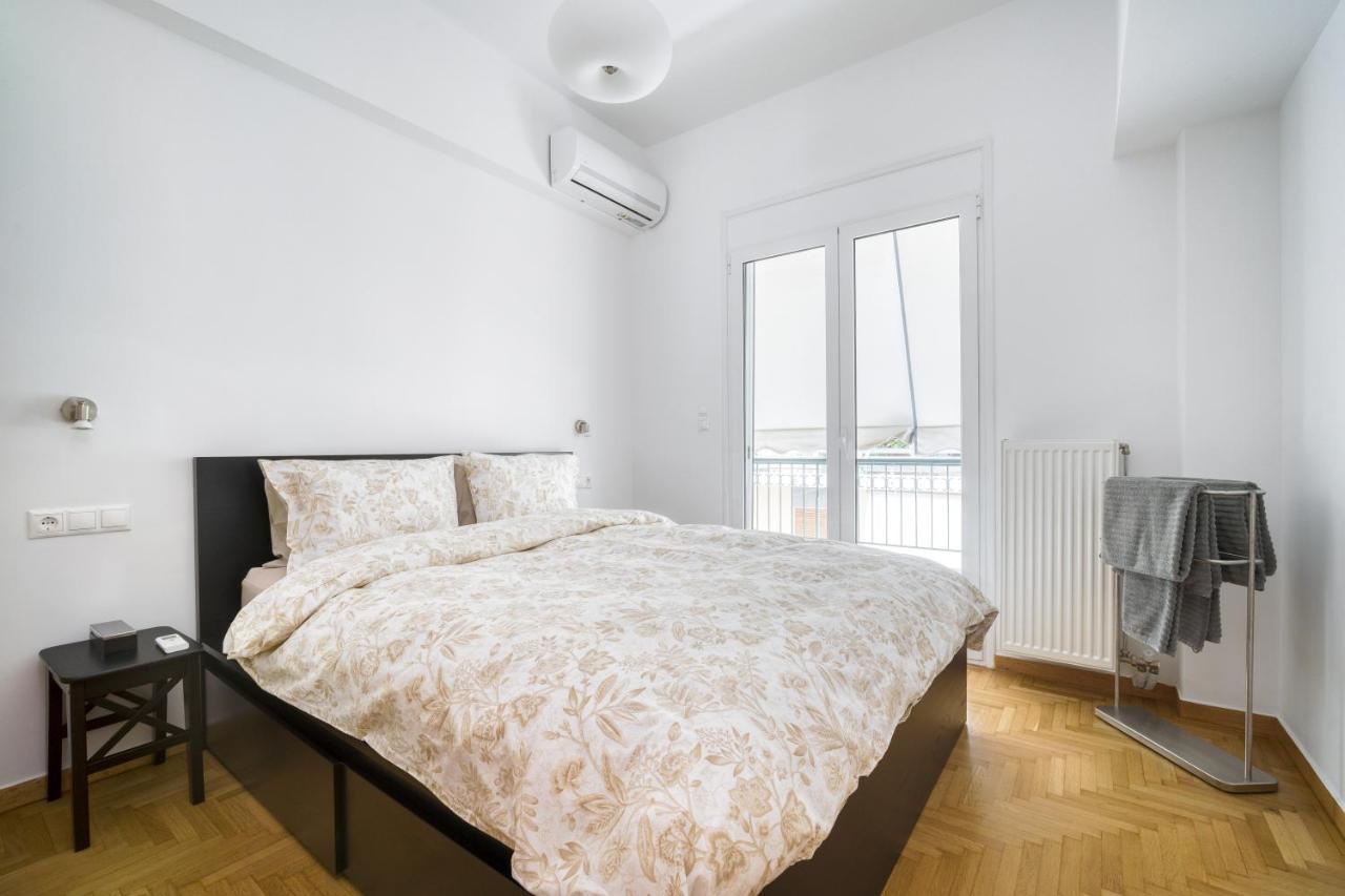 Stylish, Sunny New 2 Bedroom, Prime Central Atina Dış mekan fotoğraf